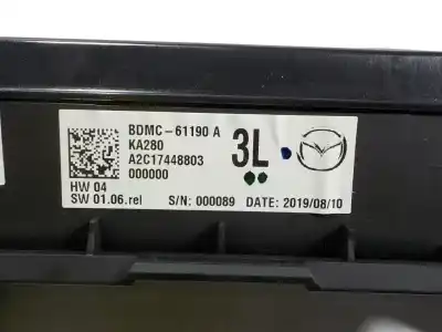 Peça sobressalente para automóvel em segunda mão comando de sofagem (chauffage / ar condicionado) por mazda 3 berlina (bp) evolution referências oem iam   bdmc61190a
