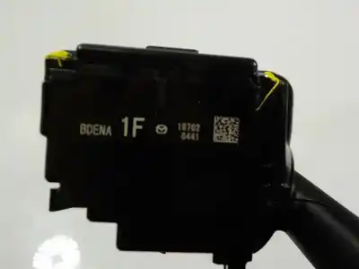 Pezzo di ricambio per auto di seconda mano comando pulito per mazda 3 berlina (bp) evolution riferimenti oem iam   19702