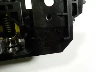 Second-hand car spare part interior right rear handle for mazda 3 berlina (bp) evolution oem iam references   bcjhv8392rh