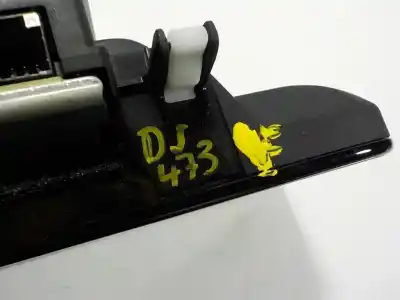 Tweedehands auto-onderdeel multifunctioneel display voor mazda 3 berlina (bp) evolution oem iam-referenties   bdgf611j0a