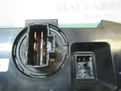Peça sobressalente para automóvel em segunda mão comando de sofagem (chauffage / ar condicionado)  por kia rio drive referências oem iam 972501w270 160104841 972501w270