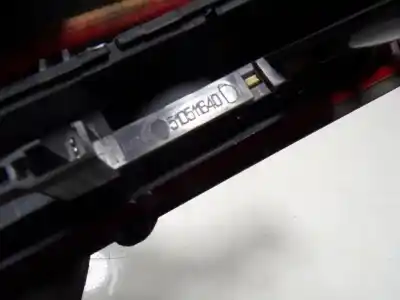 Pezzo di ricambio per auto di seconda mano lampada posteriore centrale per opel corsa d (s07) 1.4 (l08 l68) riferimenti oem iam 13188045  510511640