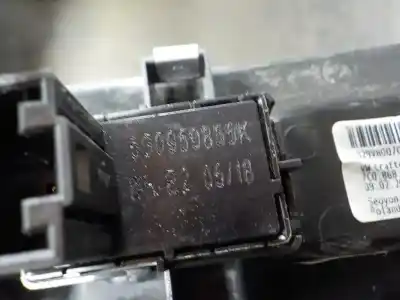 Автозапчасти б/у выключатель переднего правого окна за man tge kasten (uy) 2.0 tdi ссылки oem iam 65255030069  3g0959855k