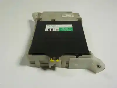 Second-hand car spare part fuse box unit for lexus rx 450h oem iam references  8273048a20 8922148520