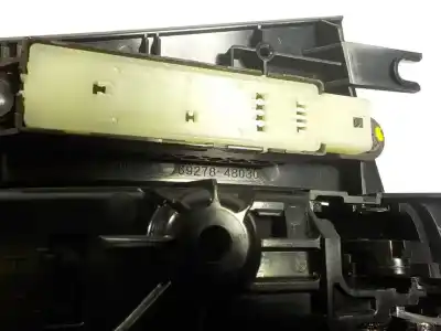 Second-hand car spare part interior left front handle for lexus rx 450h oem iam references 6760648010c0  6927848030