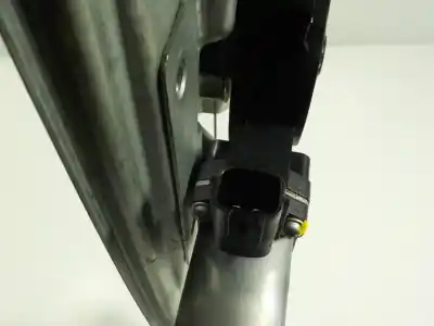 Автозапчасти б/у регулятор стекла переднего правого за renault captur 1.2 tce energy ссылки oem iam 807200713r 19031060004 128001471b