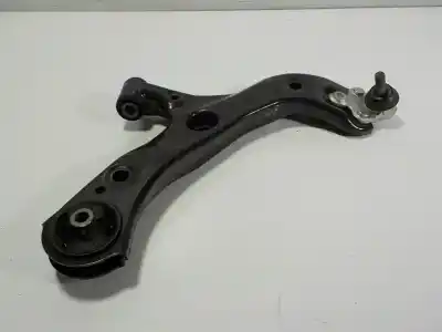 Tweedehands auto-onderdeel rechts voor ondergeheerde arm voor toyota corolla (e21) sedan 1.8 16v hybrid oem iam-referenties 4806802330