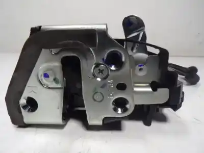 Peça sobressalente para automóvel em segunda mão fechadura da porta traseira direita por toyota corolla (e21) sedan 1.8 16v hybrid referências oem iam 6905002580