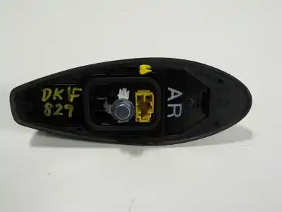 Peça sobressalente para automóvel em segunda mão antena por toyota corolla (e21) sedan 1.8 16v hybrid referências oem iam 8676002090  