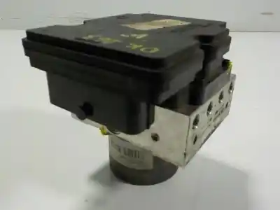 Pezzo di ricambio per auto di seconda mano abs per kia cee´´d 1.4 crdi cat riferimenti oem iam 58900a2210