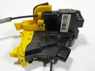 Second-hand car spare part left front door lock for kia cee´´d 1.4 crdi cat oem iam references 81310a2000  81310a2000