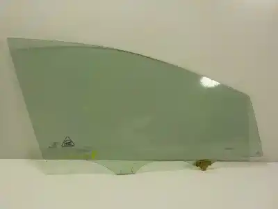 Pezzo di ricambio per auto di seconda mano vetro porta anteriore destro per kia cee´´d 1.4 crdi cat riferimenti oem iam 82420a2010