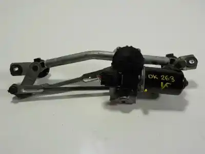 Second-hand car spare part front windshield wiper motor for kia cee´´d 1.4 crdi cat oem iam references 98110a2000  
