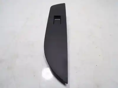 Peça sobressalente para automóvel em segunda mão botão / interruptor elevador vidro dianteiro direito por toyota corolla (e21) sedan 1.8 16v hybrid referências oem iam 7423202j70