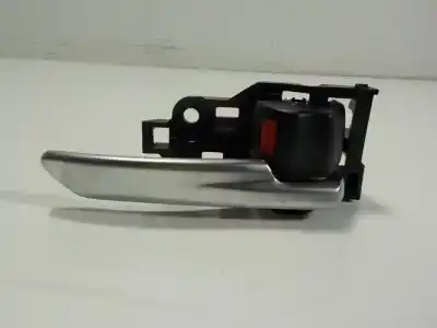 Pezzo di ricambio per auto di seconda mano maniglia interna anteriore destra per toyota corolla (e21) sedan 1.8 16v hybrid riferimenti oem iam 6920502370a0