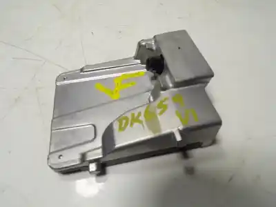 Tweedehands auto-onderdeel elektronische module voor toyota corolla (e21) sedan 1.8 16v hybrid oem iam-referenties 8646c12010