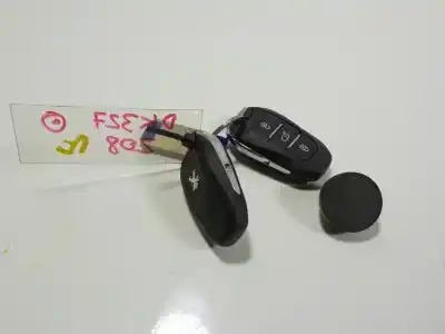 Автозапчастина б/у стартер для peugeot 208 (p2) 1.2 puretech посилання на oem iam 9809759880