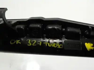 Автозапчастина б/у труба інтеркулера для peugeot 208 (p2) 1.2 puretech посилання на oem iam 9812735880  981273588008