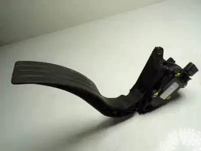Second-hand car spare part accelerator pedal for renault captur 1.2 tce energy oem iam references 180029347r Second-hand car spare part accelerator pedal for renault captur 1.2 tce energy oem iam references 180029347r