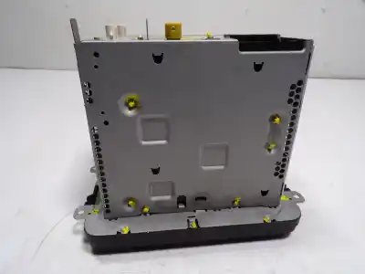 Second-hand car spare part audio system / radio cd for volkswagen tiguan (5n2) 2.0 tdi oem iam references 5k7035200d  5k7035200d