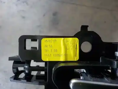 Second-hand car spare part interior left front handle for land rover range rover evoque evoque oem iam references lr115616 l5515815007030 l5515815007030