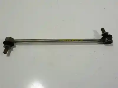 Pièce détachée automobile d'occasion SUPPORT AVANT GAUCHE pour TOYOTA AURIS TOURING SPORTS (E18)  Références OEM IAM 4882002070  