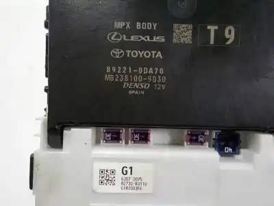Second-hand car spare part fuse box unit for toyota yaris cross 1.5 vvti 16 v 55 kw oem iam references 892210da70  892210da70