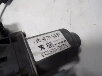 Peça sobressalente para automóvel em segunda mão elevador de vidros dianteiro direito por citroen c-elysée (11.2012->) 1.6 exclusive [1.6 ltr. - 68 kw hdi fap] referências oem iam 9674412380  9674412380