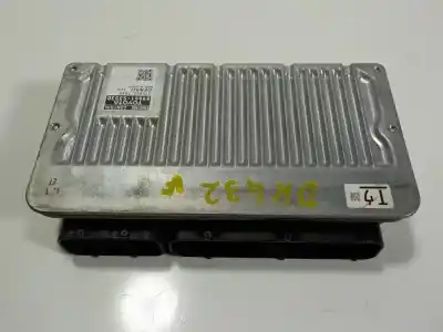 Peça sobressalente para automóvel em segunda mão centralina de motor uce por lexus is 300h referências oem iam 8966153s30