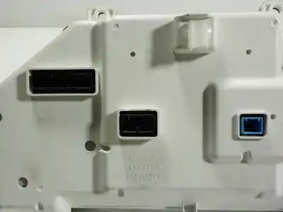 Second-hand car spare part dashboard for lexus is 300h oem iam references 8380053f22  8380053f22