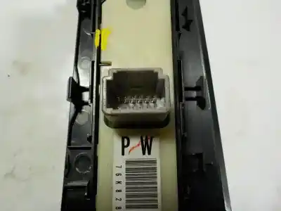 Peça sobressalente para automóvel em segunda mão botão / interruptor elevador vidro dianteiro direito por lexus is 300h referências oem iam 8481030181  7423153171