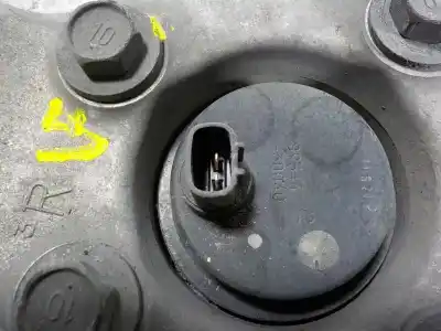 Second-hand car spare part front right knuckle for lexus is 300h oem iam references 4355030071 4320153010 