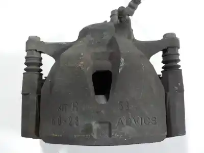 Peça sobressalente para automóvel em segunda mão pinça de travão dianteira direita por lexus is 300h referências oem iam 4773053060