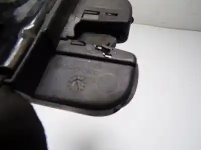 Second-hand car spare part trunk lock for volkswagen touareg (7la, 7l6, 7l7) 2.5 r5 tdi oem iam references 7l6827505d  7l6827505