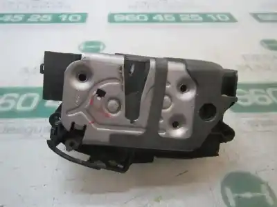 Автозапчастина б/у ЗАМОК ПЕРЕДНІЙ ПРАВІ ДВЕРІ для FORD FIESTA (CB1)  Посилання на OEM IAM 2048282  8A6AA21812BG