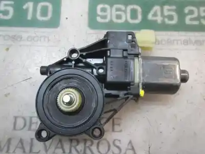 Peça sobressalente para automóvel em segunda mão MOTOR ELEVADOR VIDRO DIANTEIRO DIREITO por FORD FIESTA (CB1)  Referências OEM IAM 1543207 0130822407 8A6114553A