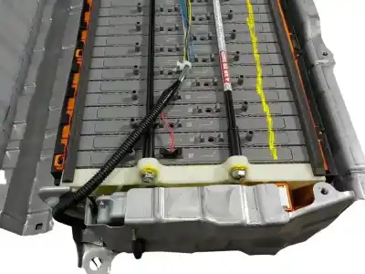 Pièce détachée automobile d'occasion batterie pour toyota rav4 hybrid fwd références oem iam g951033120  g928042170