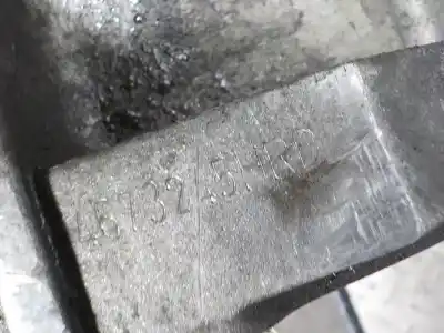 Pezzo di ricambio per auto di seconda mano riduttore per bmw x3 (e83) 2.0d riferimenti oem iam 23003428269 4673245 4673245