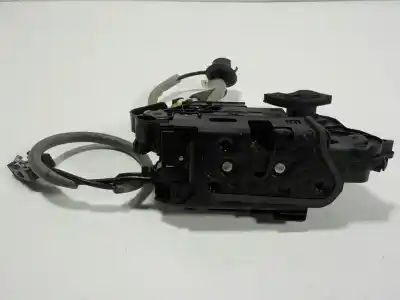 Pièce détachée automobile d'occasion SERRURE DE PORTE AVANT DROITE pour AUDI A1 SPORTBACK (GBA)  Références OEM IAM 5TC837016B  C6B5TC837016B