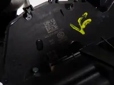 İkinci el araba yedek parçası sol arka kapi kilidi için audi a1 sportback (gba) 1.5 16v tsi act oem iam referansları 5ta839015l  5ta839015l