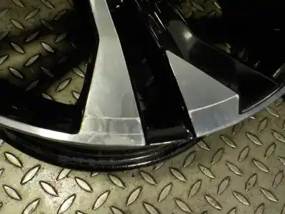 Peça sobressalente para automóvel em segunda mão jogo de jantes por peugeot 2008 (p1) 1.2 12v e-thp / puretech referências oem iam 988186080  