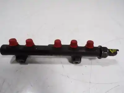 Gebrauchtes Autoersatzteil Injektorrampe zum FORD FOCUS LIM. (CB8) 1.6 TDCi CAT OEM-IAM-Referenzen 1697684  968529758002