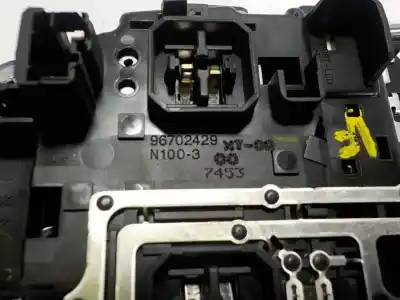 Second-hand car spare part interior light for ds 5 1.6 blue-hdi fap oem iam references 96702429xt  96702429xt