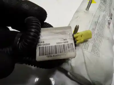 Автозапчасти б/у передняя левая боковая подушка безопасности за hyundai i40 i (vf) 1.7 crdi ссылки oem iam 889103z000  889103z000