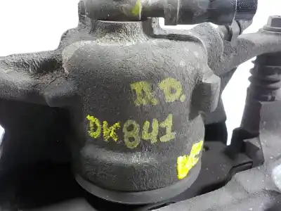 Автозапчастина б/у передній правий гальмівний супорт для seat leon (5f1) style посилання на oem iam 8v0615124  