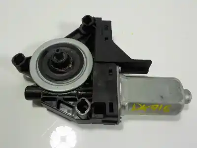 Peça sobressalente para automóvel em segunda mão motor elevador vidro dianteiro direito por volvo v40 1.6 diesel cat referências oem iam 31253062