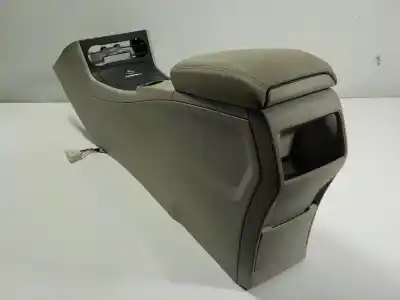 Автозапчасти б/у центральный подлокотник за MERCEDES-BENZ CLASE B (W246) 1.5 CDI CAT ссылки OEM IAM A24668006198G72  A2466801010