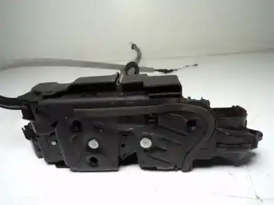 Peça sobressalente para automóvel em segunda mão fechadura da porta dianteira esquerda por volkswagen touran (5t1) 2.0 tdi referências oem iam 5tb837015c