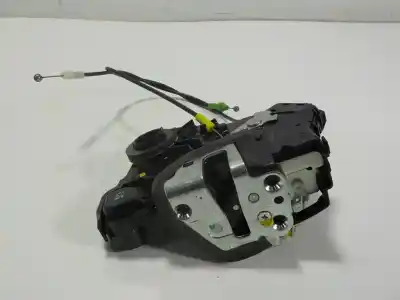 Peça sobressalente para automóvel em segunda mão fechadura da porta dianteira esquerda por toyota auris (_e15_) 1.4 d-4d (nde150_) referências oem iam 6904002210
