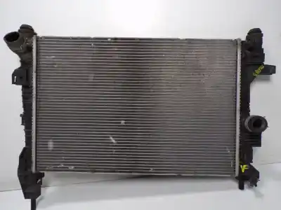 Peça sobressalente para automóvel em segunda mão radiador de água por ford focus lim. (cb8) 1.6 tdci cat referências oem iam 1804847